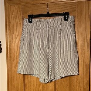 Old Navy High-Waist Linen Shorts